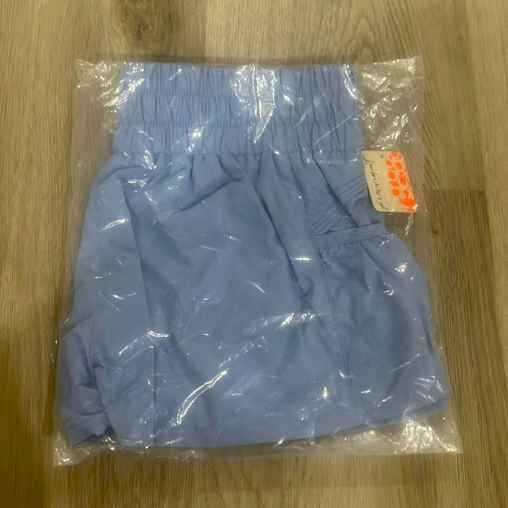 NWT Free People women’s blue shorts - size S